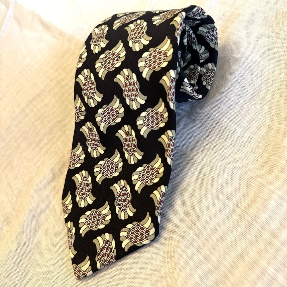 Lands End Neck Tie 100% Imported Silk Geometric‎ Black Red Green Ivory USA 62"